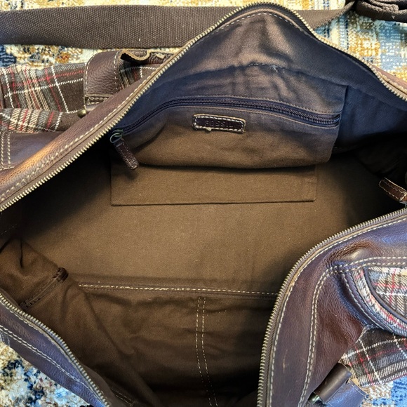 Fossil Overnight Weekender Bag - Picture 3 of 4